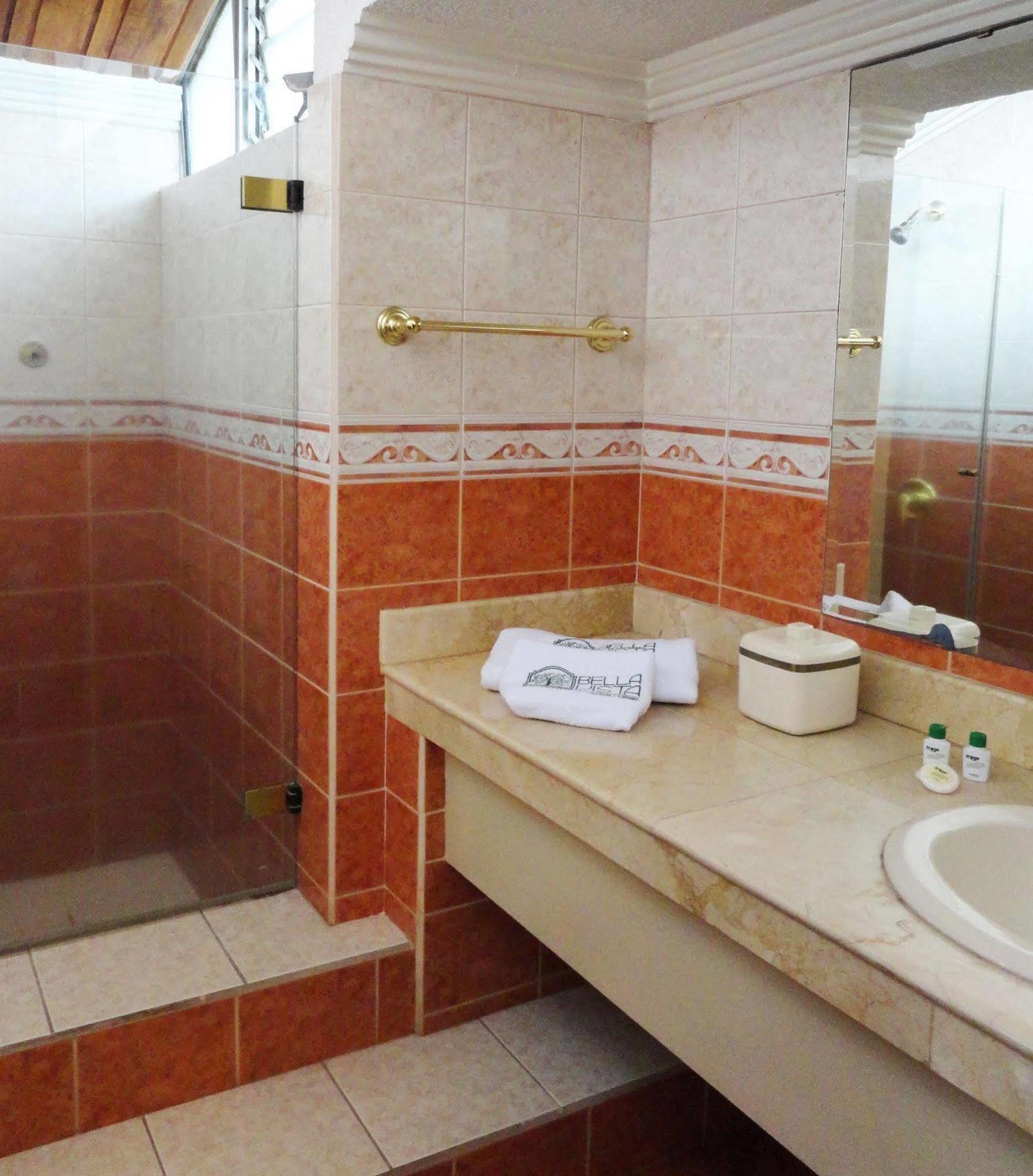 Hotel Suites Gonzalez Suarez Quito Eksteriør billede