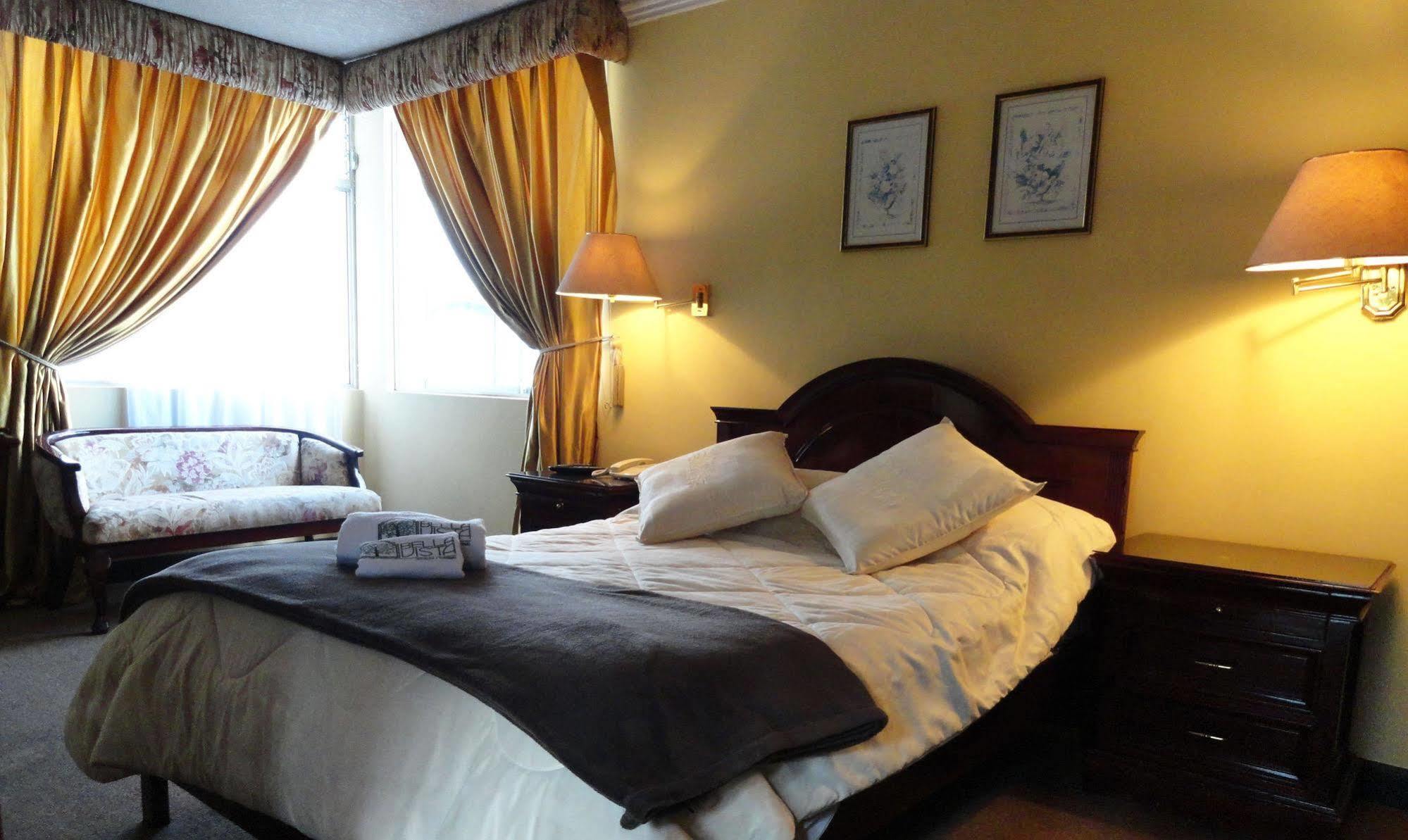 Hotel Suites Gonzalez Suarez Quito Eksteriør billede